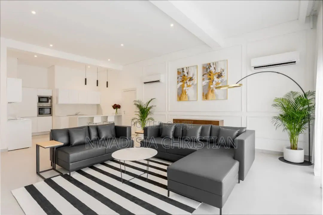 3 Bedroom Luxurious Suite at Vi in Ahmadu Bello Way
