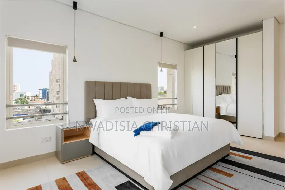 3 Bedroom Luxurious Suite at Vi in Ahmadu Bello Way