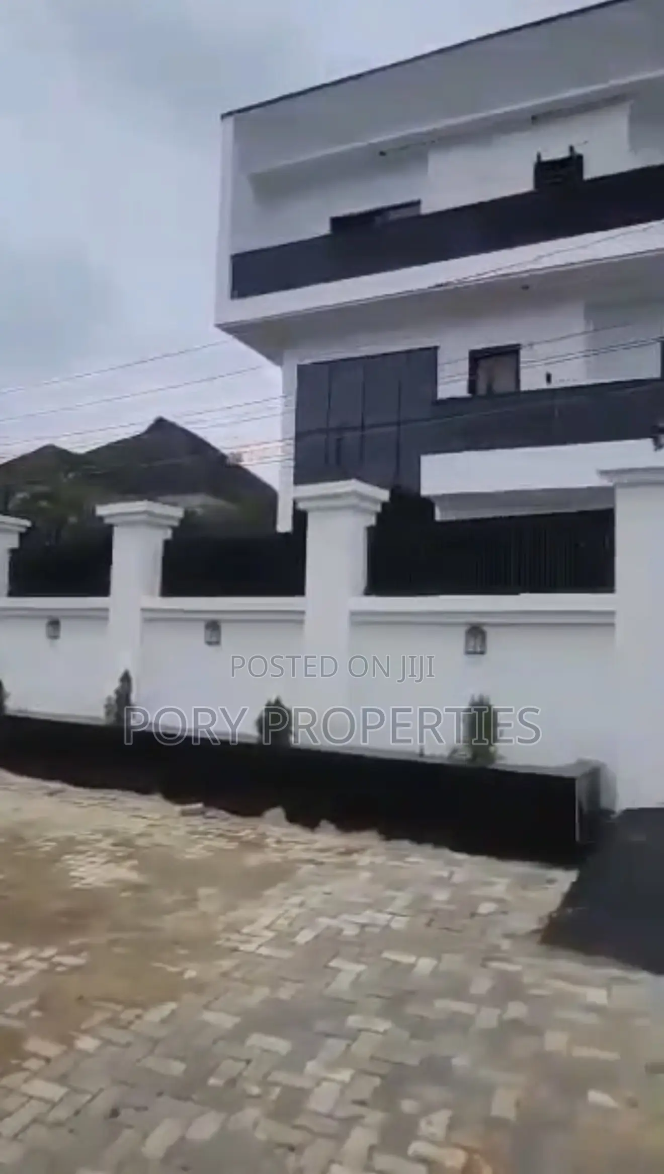 Furnished 5bdrm Duplex in Heritage Estate, Isheri North for sale in Isheri North