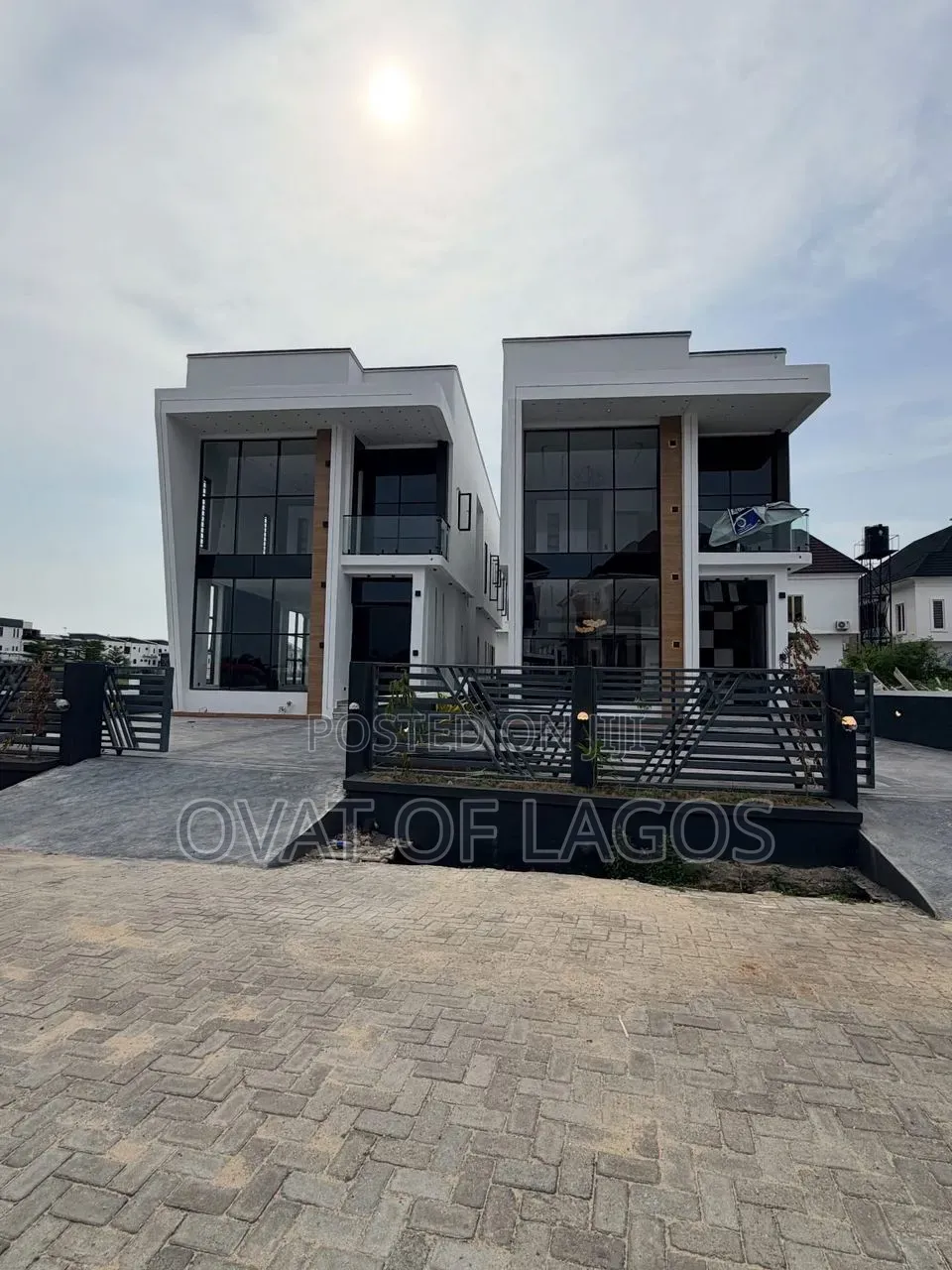 5bdrm Duplex in Megamound Estate, Lekki Phase 1 for sale in Lekki Phase 1