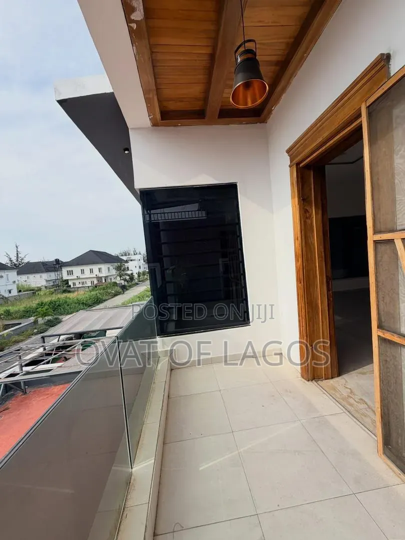 4bdrm Duplex in Megamound, Ikota for sale in Ikota