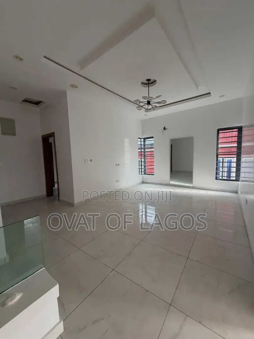 4bdrm Duplex in Megamound, Ikota for sale in Ikota