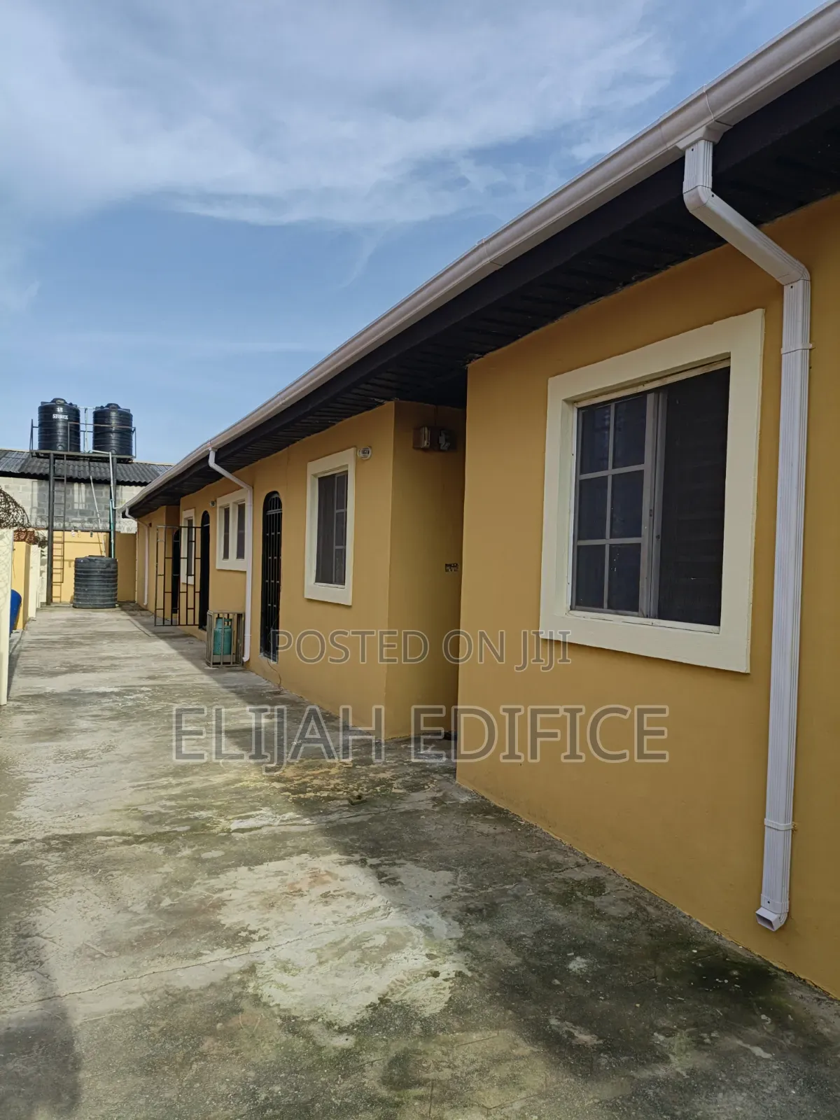 Furnished Mini Flat in One Folf, Gberigbe for rent in Gberigbe