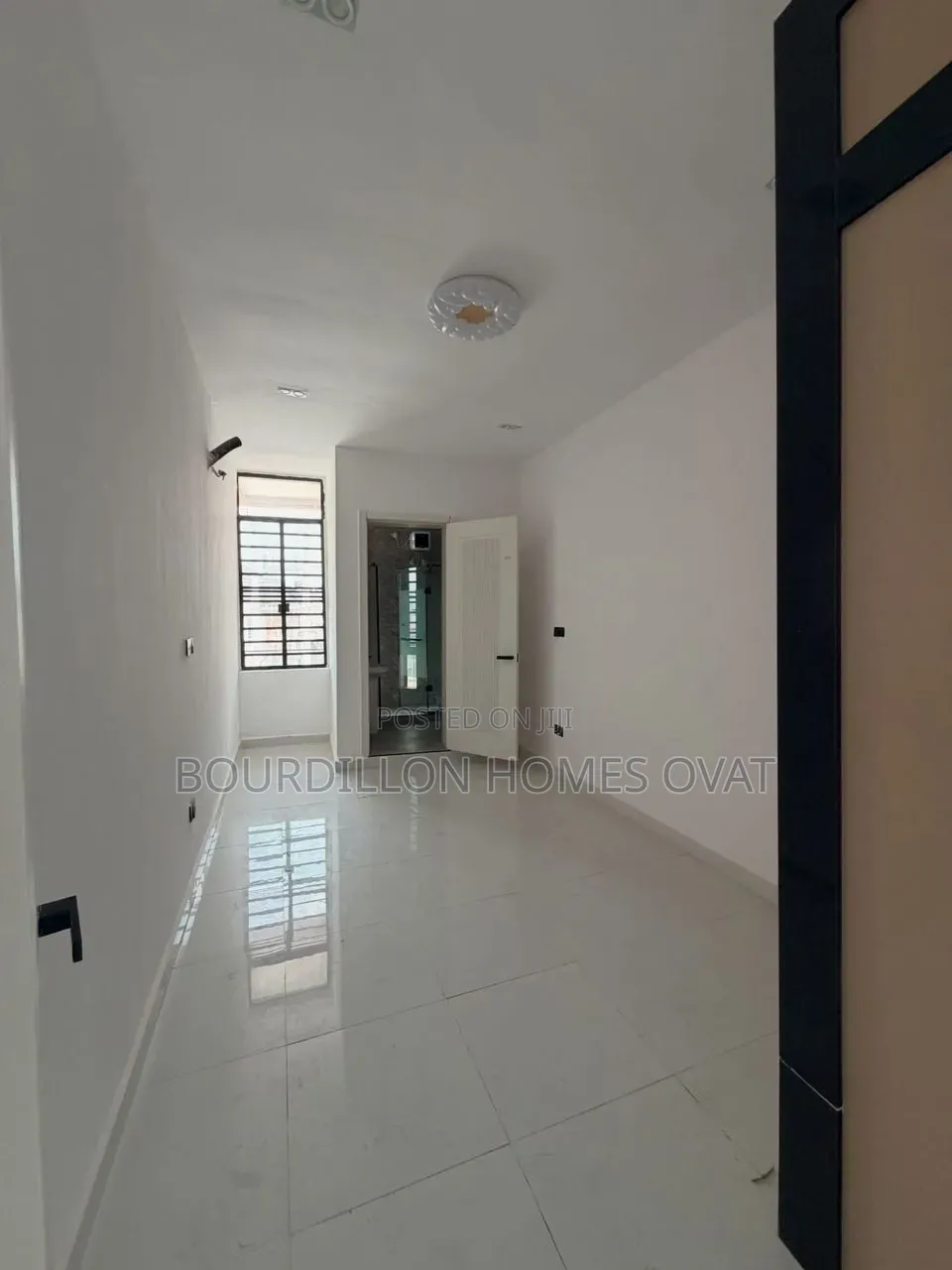 2bdrm Apartment in Ologolo Lekki Lagos for sale in Ologolo