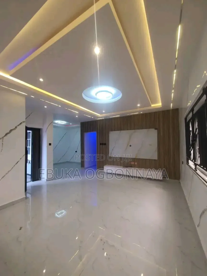 3bdrm Duplex in Sars Road, Obio-Akpor for rent in Obio-Akpor
