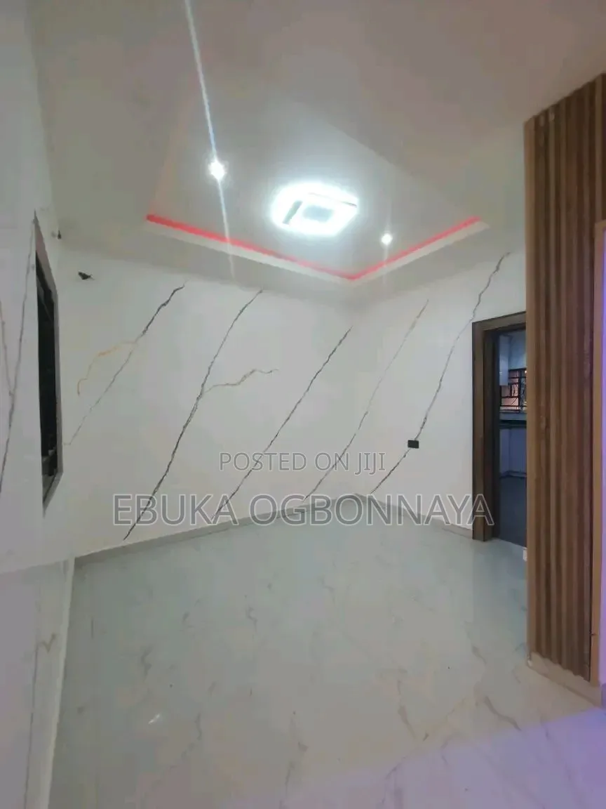3bdrm Duplex in Sars Road, Obio-Akpor for rent in Obio-Akpor