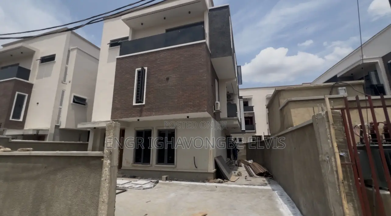 Furnished 5bdrm Duplex in Opebi Estate for sale in Opebi