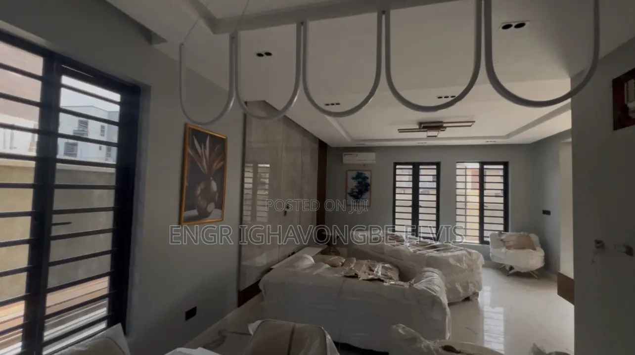 Furnished 5bdrm Duplex in Opebi Estate for sale in Opebi