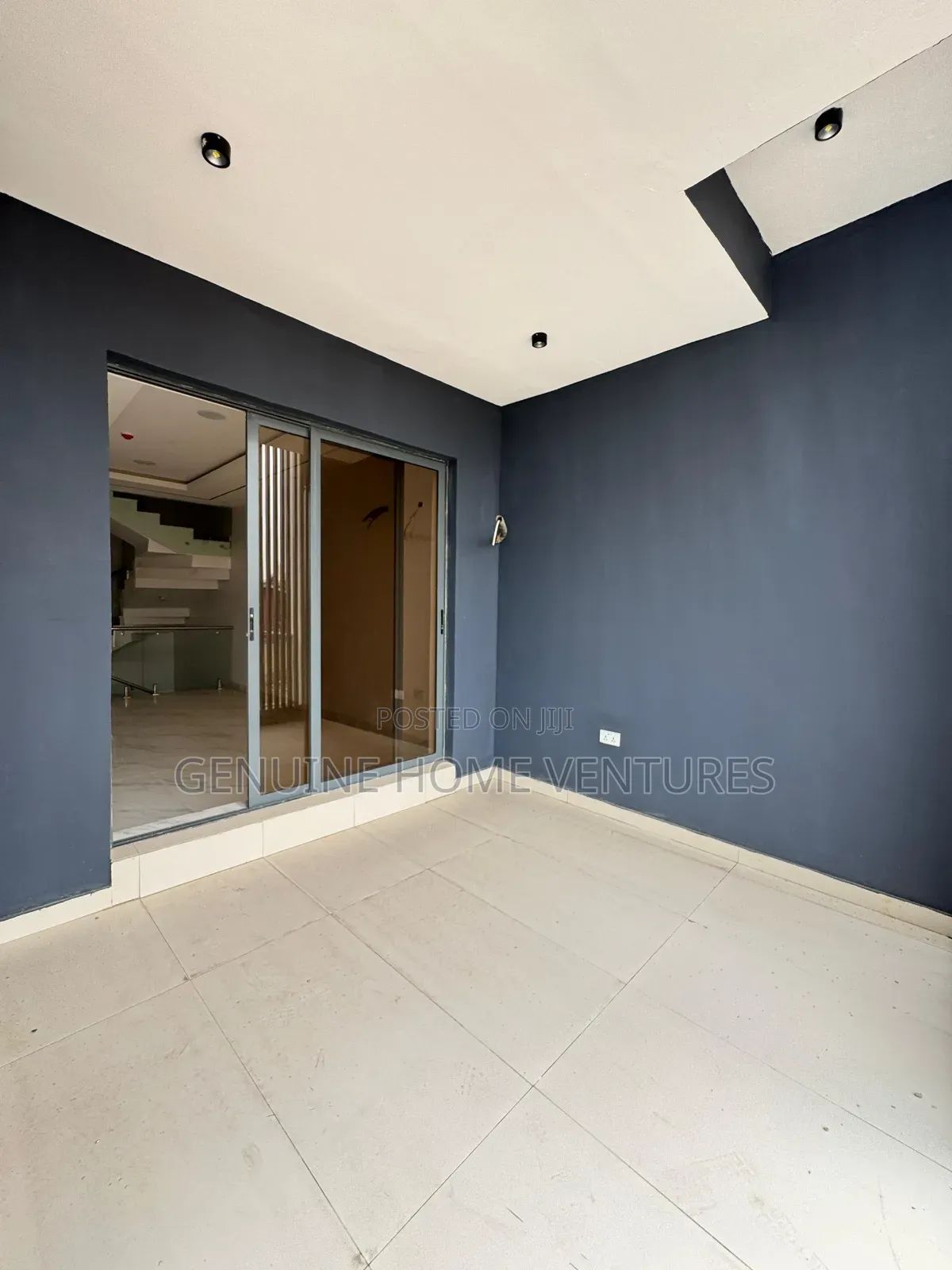4bdrm Duplex in Ogudu Gra for sale in Ogudu GRA