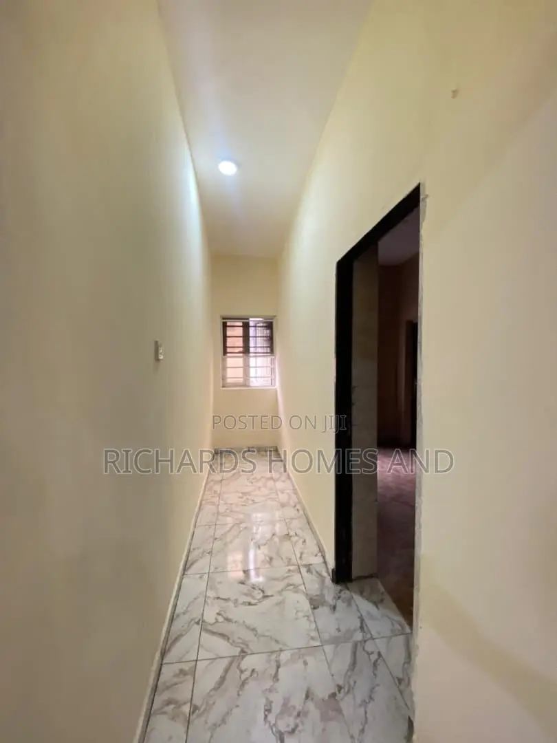 3bdrm Apartment in Osapa london for rent in Osapa london