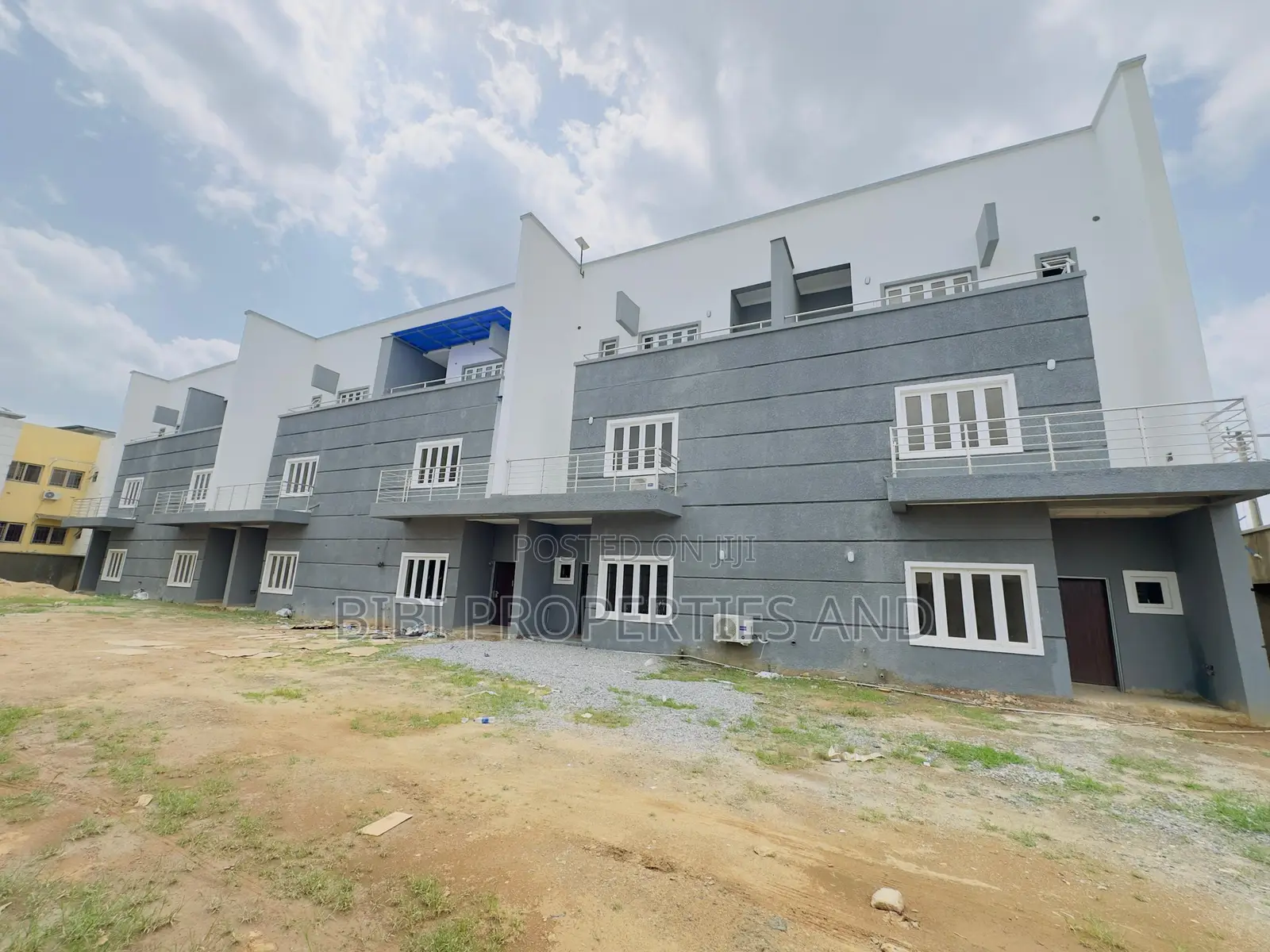 4bdrm Townhouse/Terrace in Life Camp for sale in Life Camp