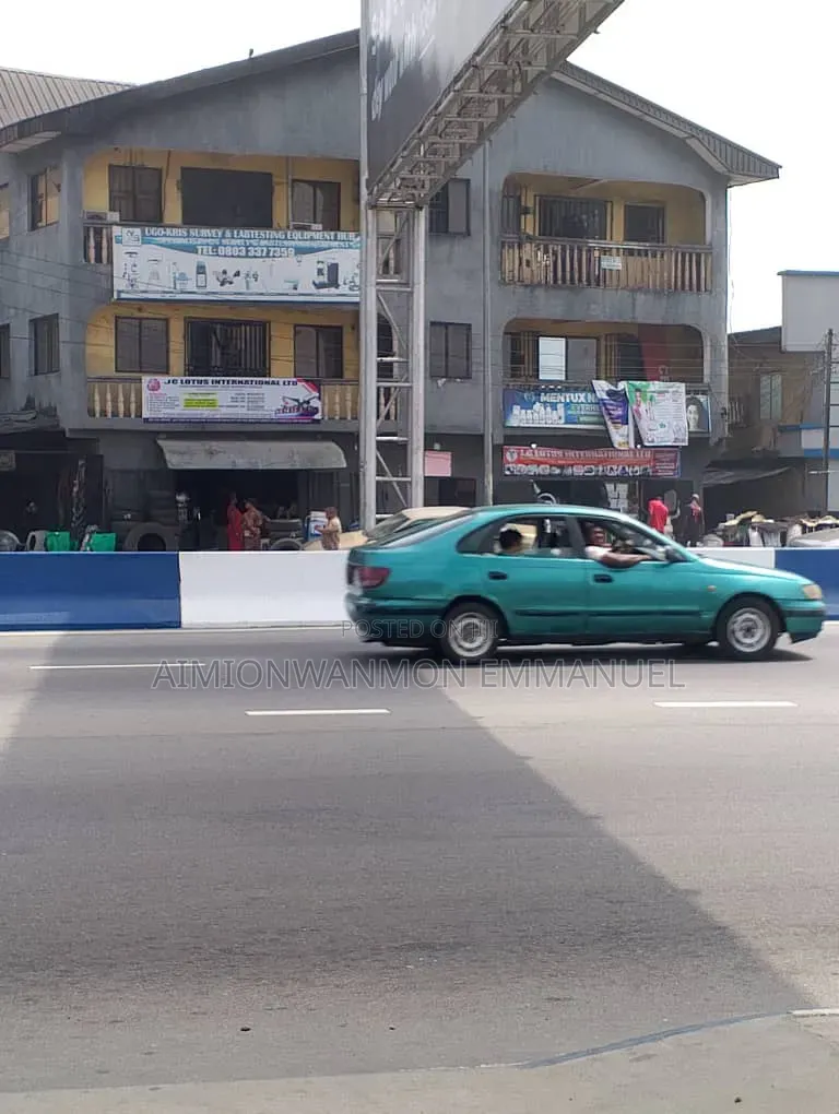 Complex for Sales in Aba Expressway