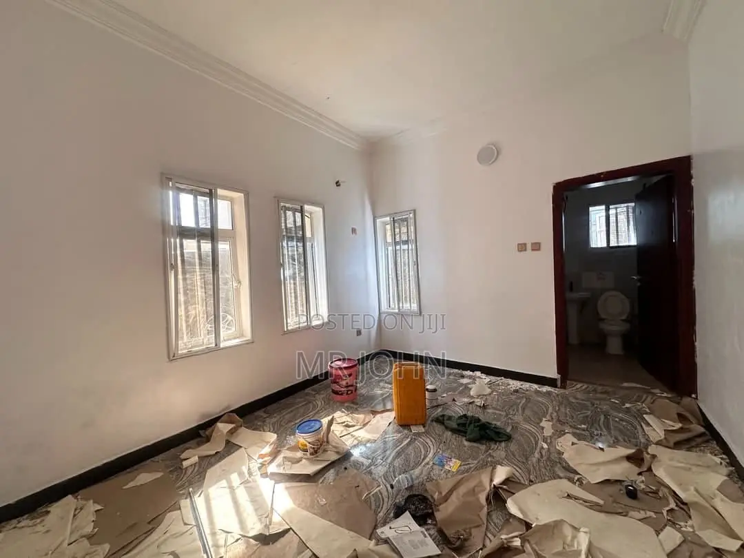 4bdrm Apartment in Orchid Pride Pr, Lekki for rent in Lekki
