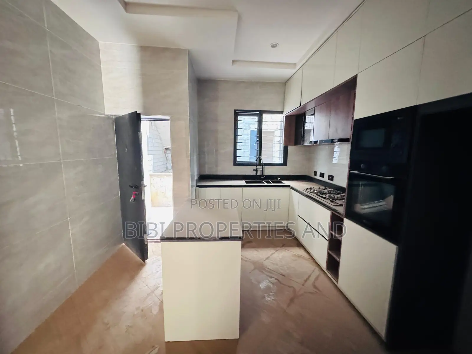 4bdrm Townhouse/Terrace in Katampe Extension for sale in Katampe Extension