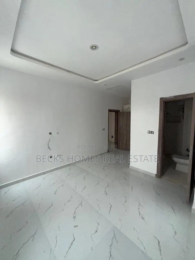 4bdrm Duplex in Opebi for sale in Opebi