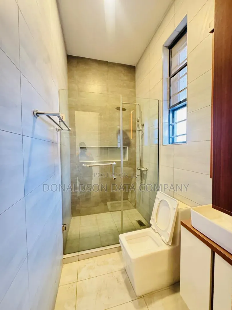 4bdrm Duplex in Punch Estate, Mangoro for sale in Mangoro