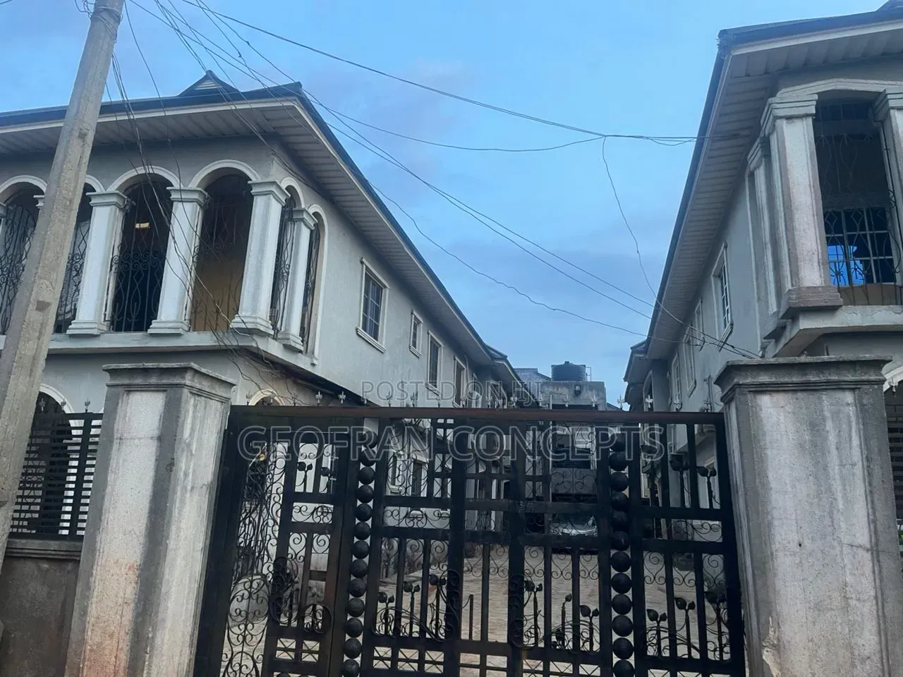 2bdrm Block of Flats in Benin City for sale in Benin City