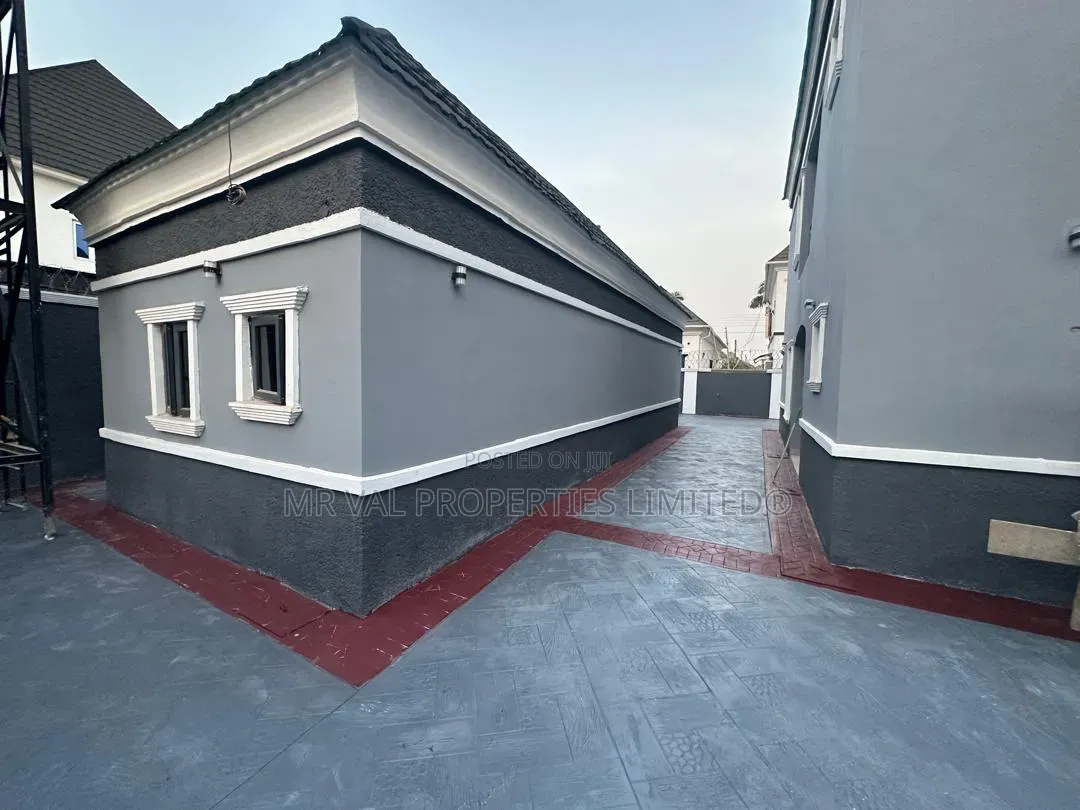 4bdrm Duplex in Supercell Estate, Apo Resettlement for sale in Apo Resettlement