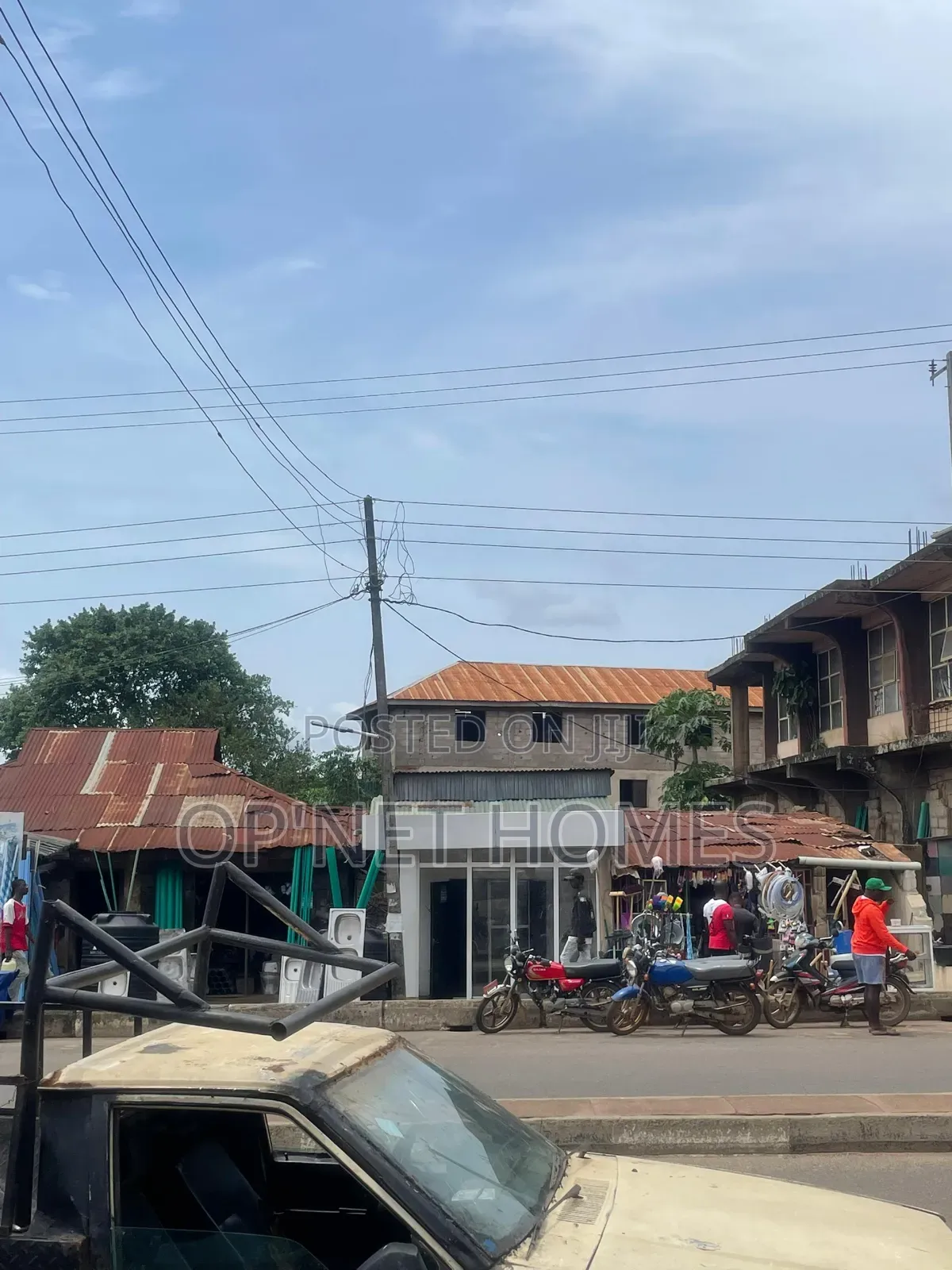 Old Building on a Plot of Land Facing a Major Road in Akure