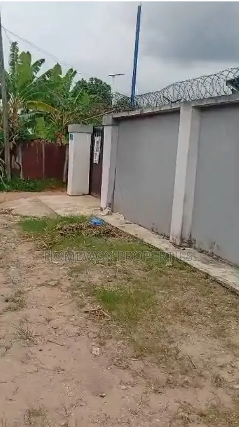 4bdrm Block of Flats in Rumuahalu for sale in Rumuahalu
