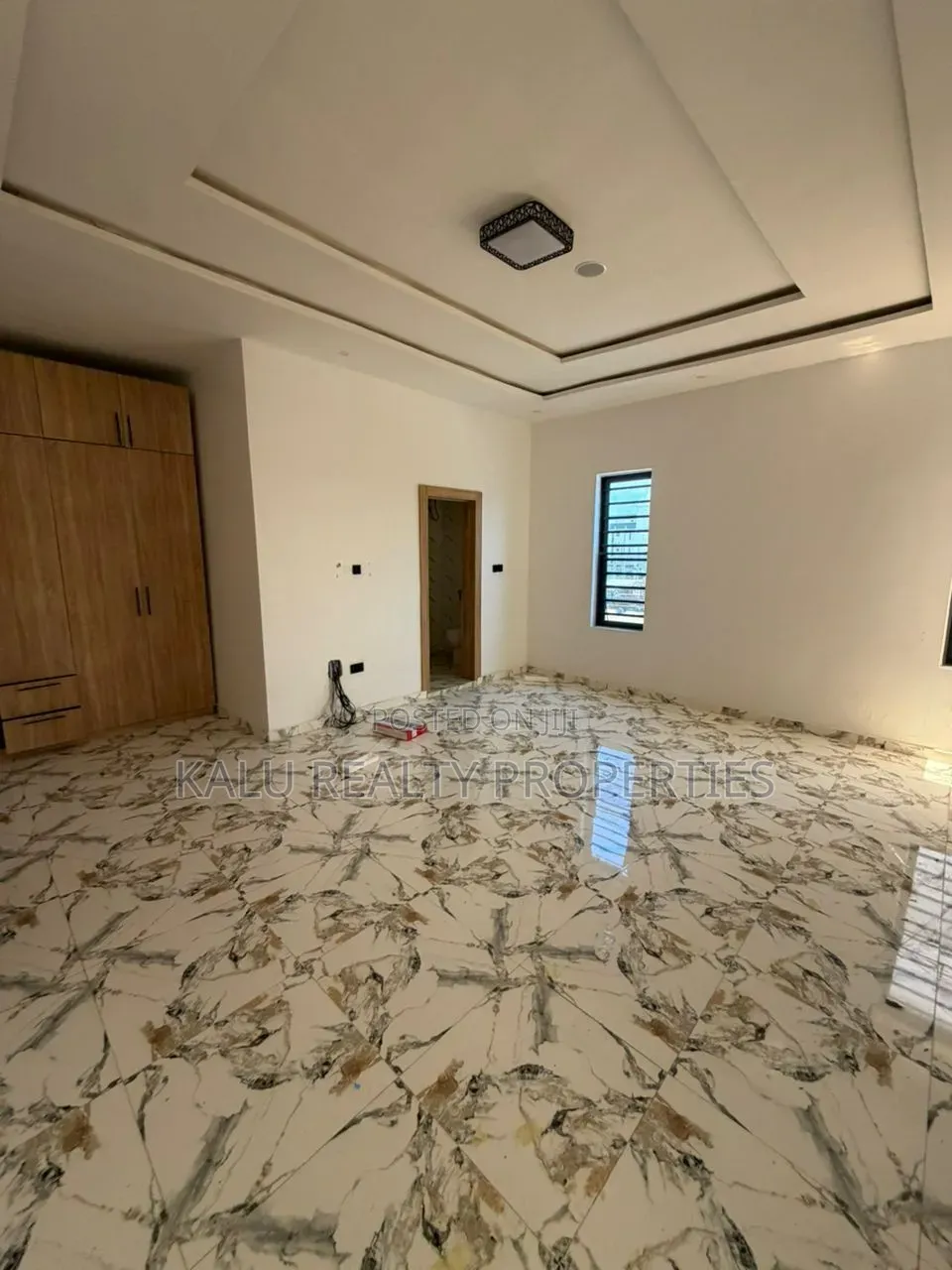 4bdrm Duplex in Ologolo for rent in Ologolo
