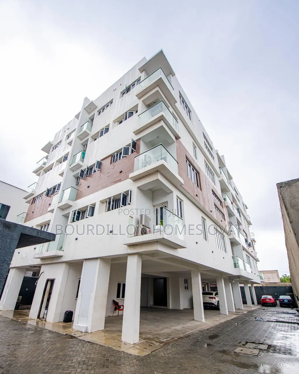 2bdrm Apartment in Ikate Lekki Lagos for sale in Ikate