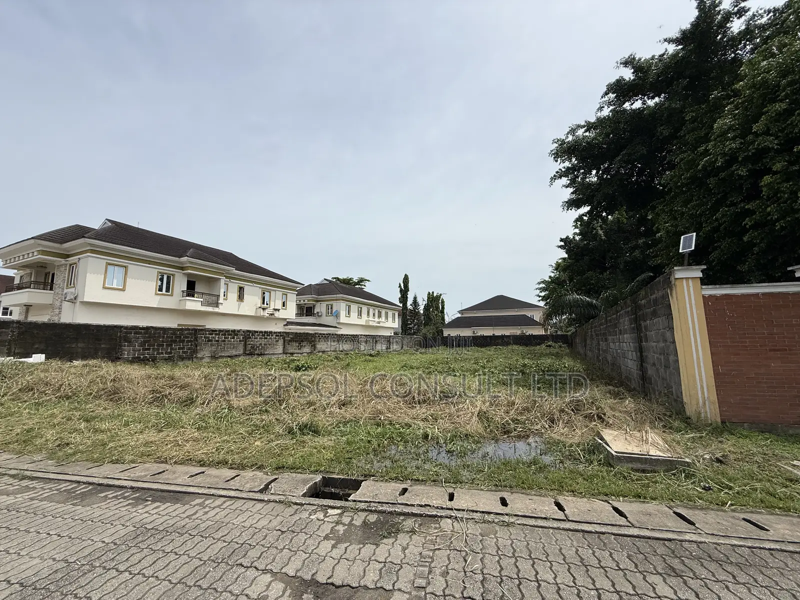 1,260sqm Bareland in a Highbrow Estate in VGC / Ajah