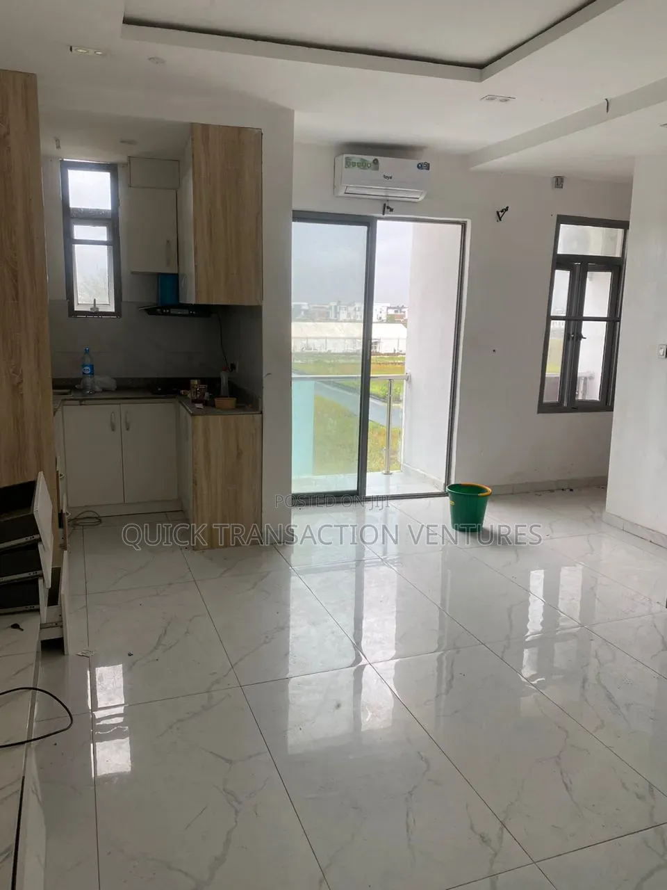 4bdrm Duplex in Ikota Gra for sale in Ikota
