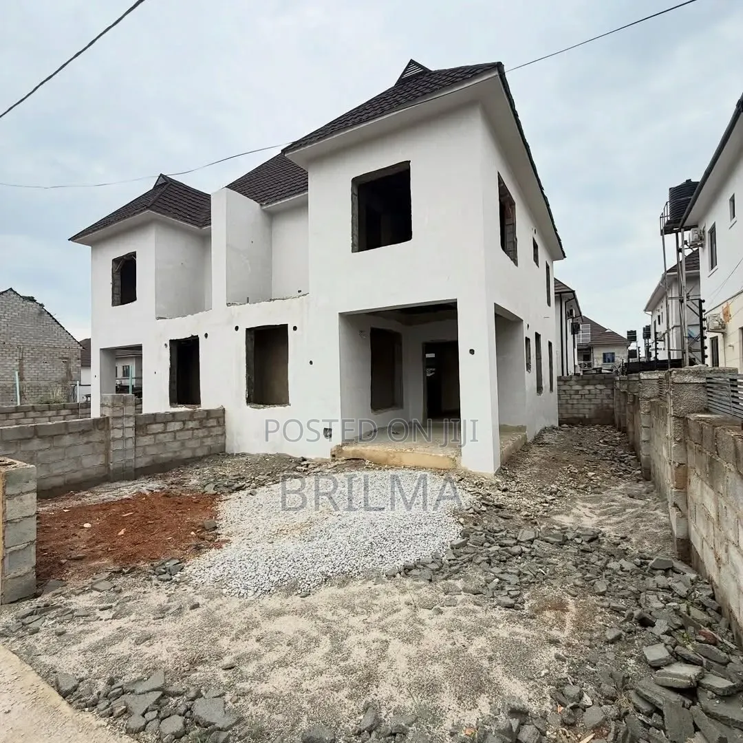 3bdrm Duplex in Kubwa for sale in Kubwa