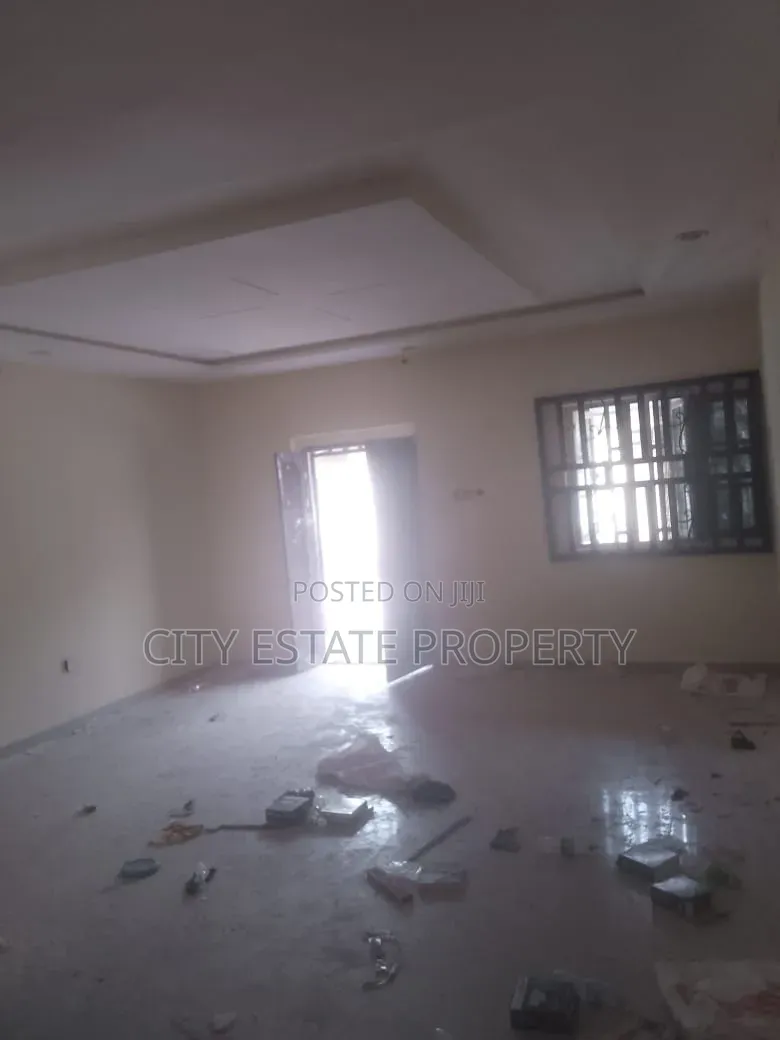 2bdrm Block of Flats in Redeem Estate, Rukpokwu for rent in Rukpokwu