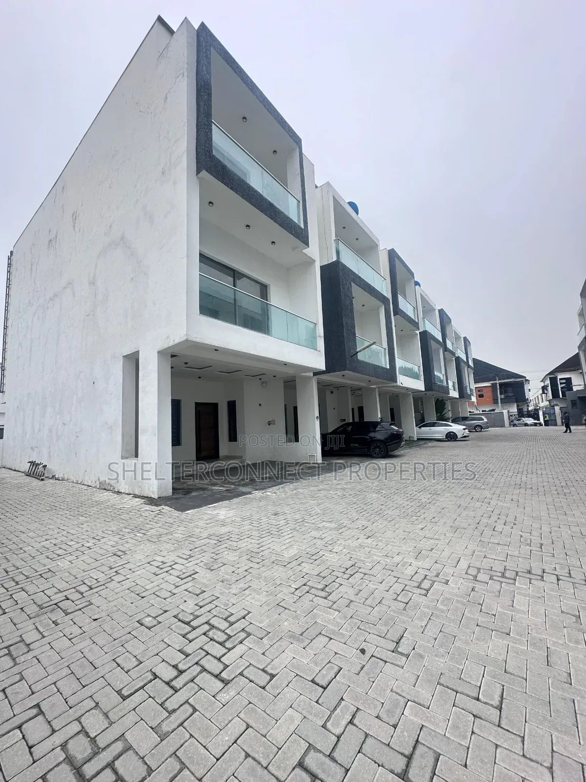 4bdrm Duplex in Lekki Expressway for rent in Lekki Expressway
