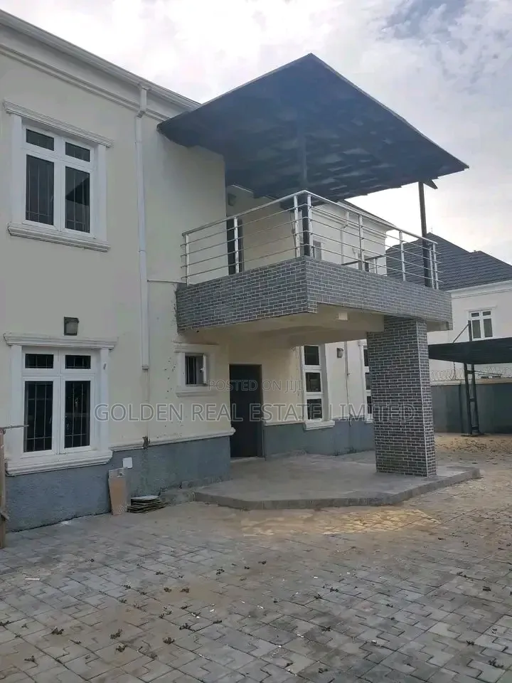5bdrm Duplex in Asokoro for sale in Asokoro