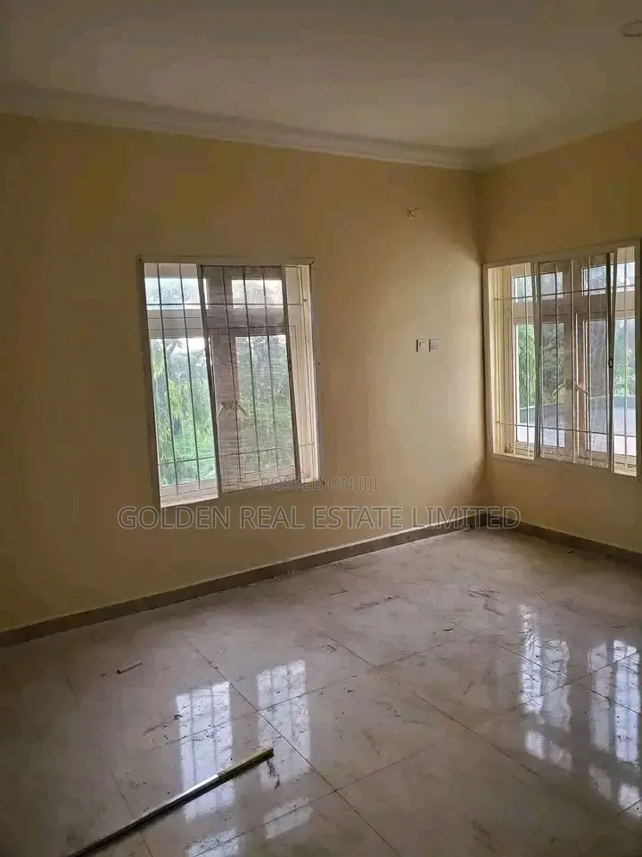 5bdrm Duplex in Asokoro for sale in Asokoro