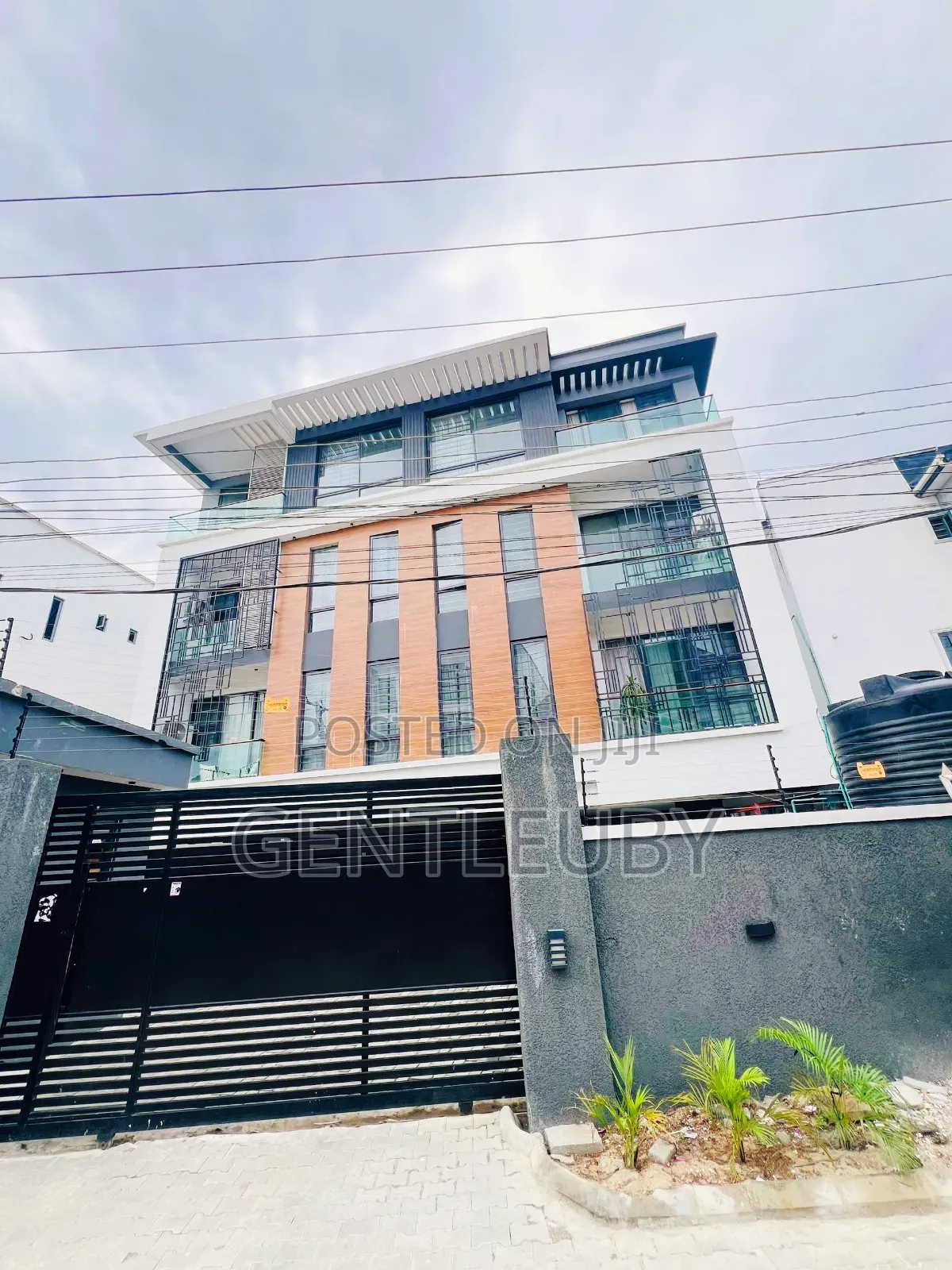 Furnished 2bdrm Apartment in Ologolo, Lekki Phase 2 for rent in Lekki Phase 2