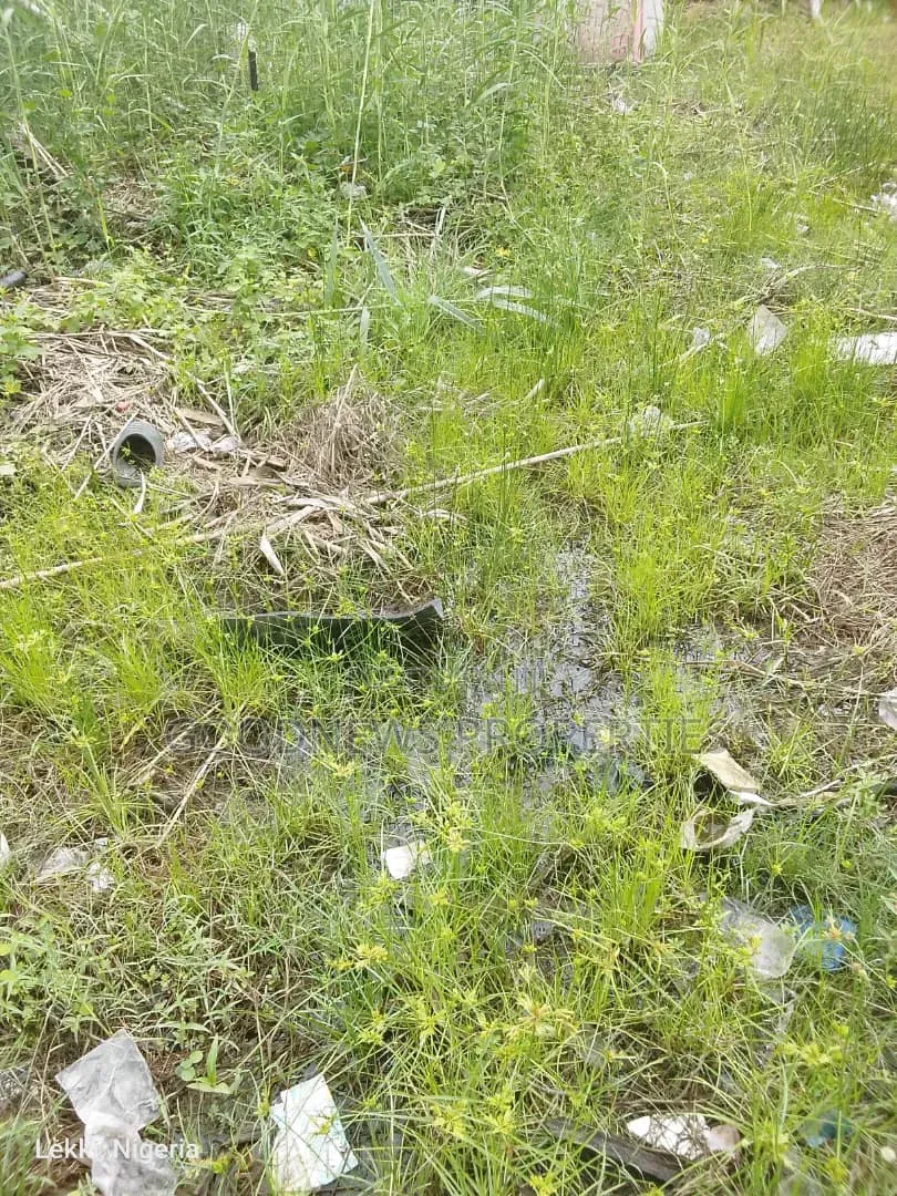 5bdrm Bungalow in Ikorodu, Isiu for sale in Isiu