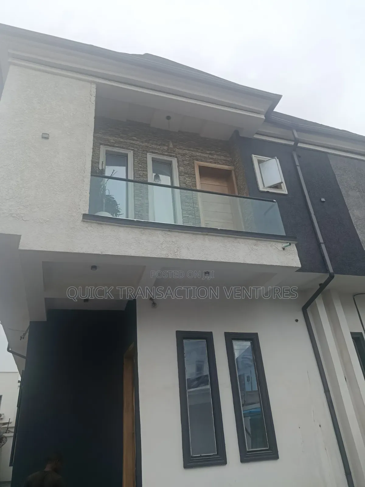 4bdrm Duplex in Ikota Gra for sale in Ikota