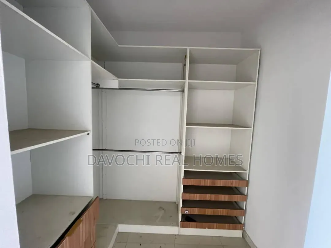4bdrm Duplex in Lekki Phase 1 for rent in Lekki Phase 1