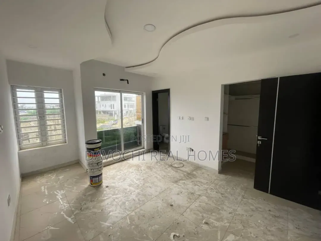 4bdrm Duplex in Lekki Phase 1 for rent in Lekki Phase 1