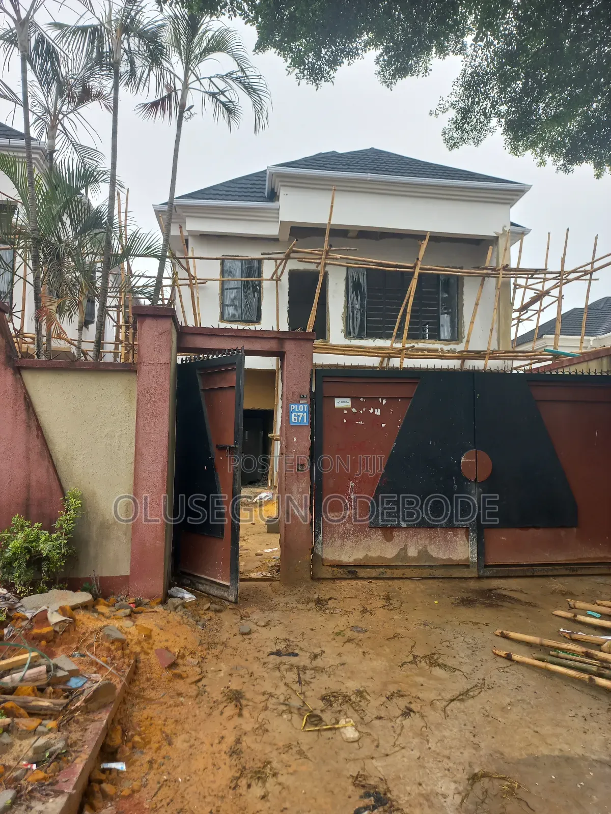 5bdrm Duplex in Omole Phase 2 for sale in Omole Phase 2