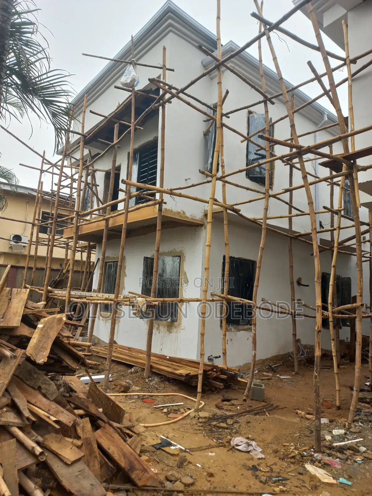5bdrm Duplex in Omole Phase 2 for sale in Omole Phase 2