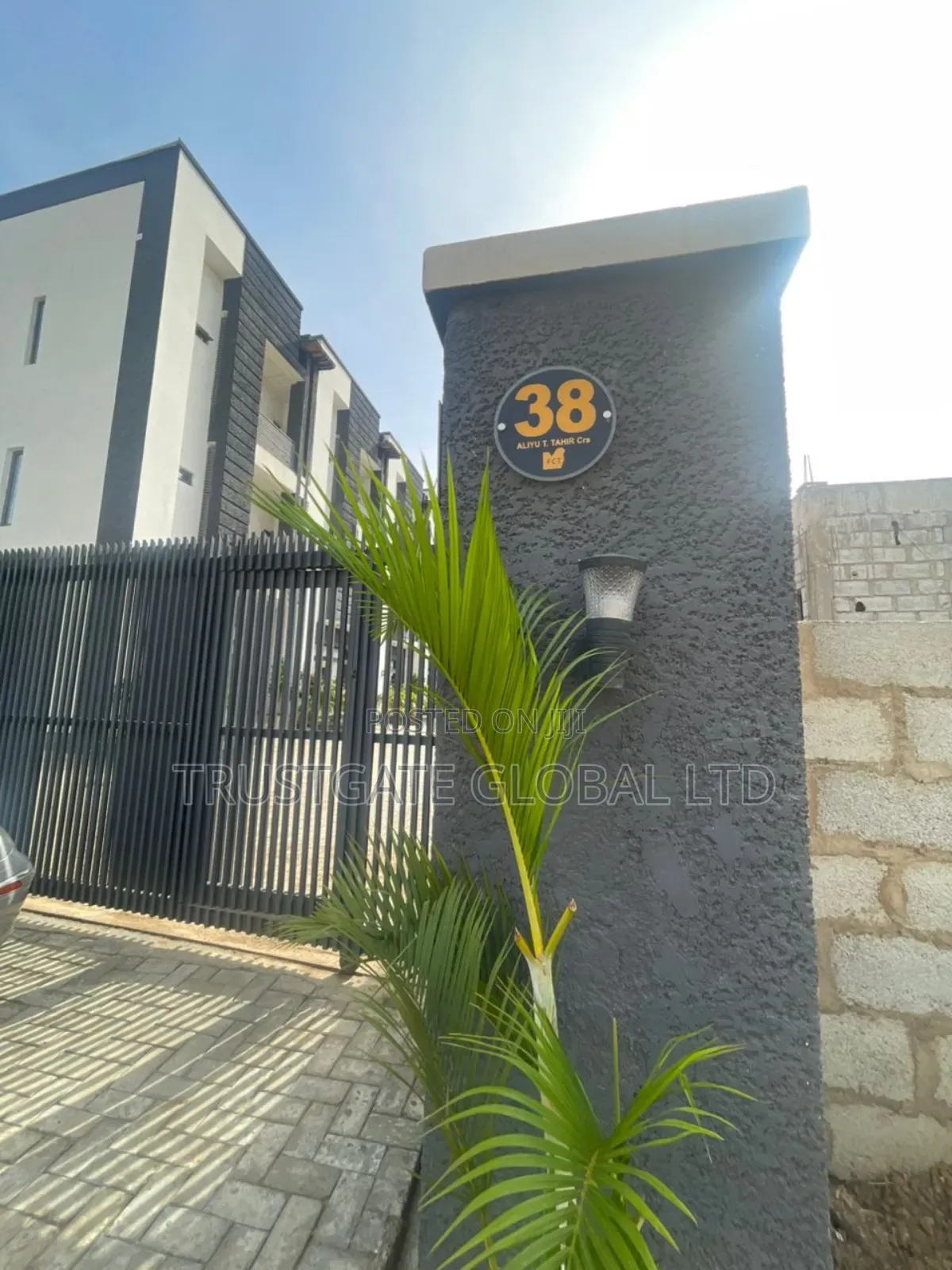 4bdrm Townhouse/Terrace in Life Camp for sale in Life Camp