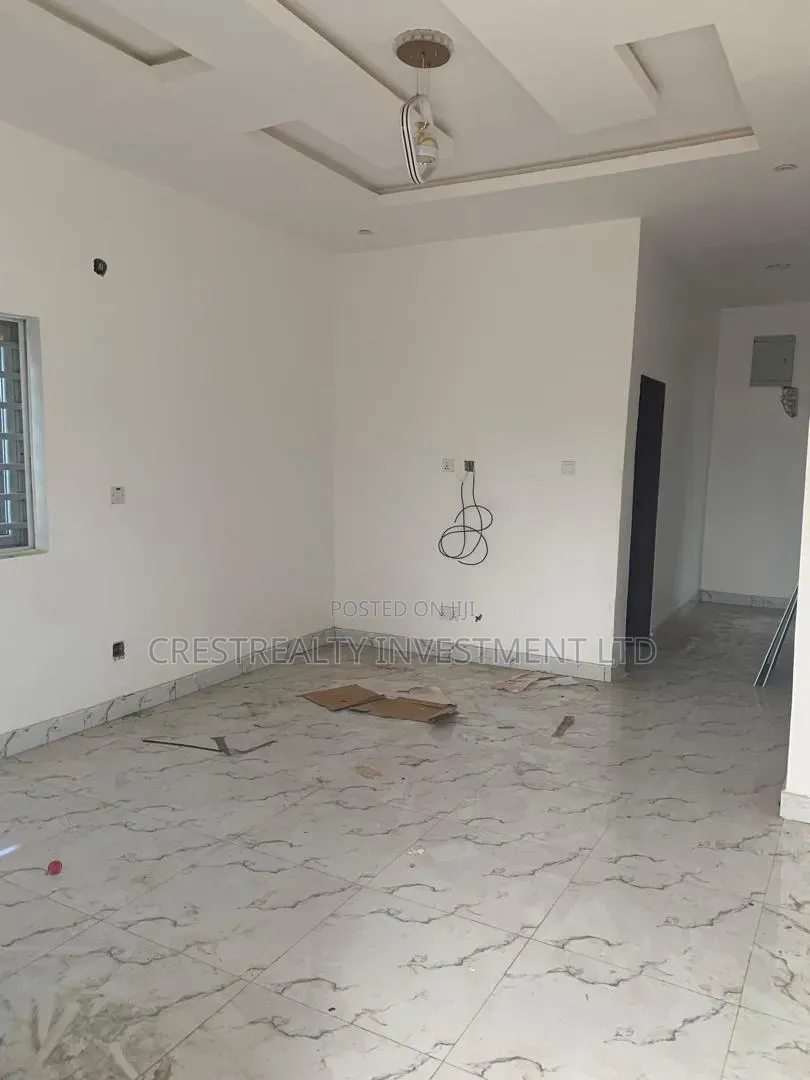 Furnished 2bdrm Block of Flats in Restoration Estate, Obafemi-Owode in Obafemi-Owode