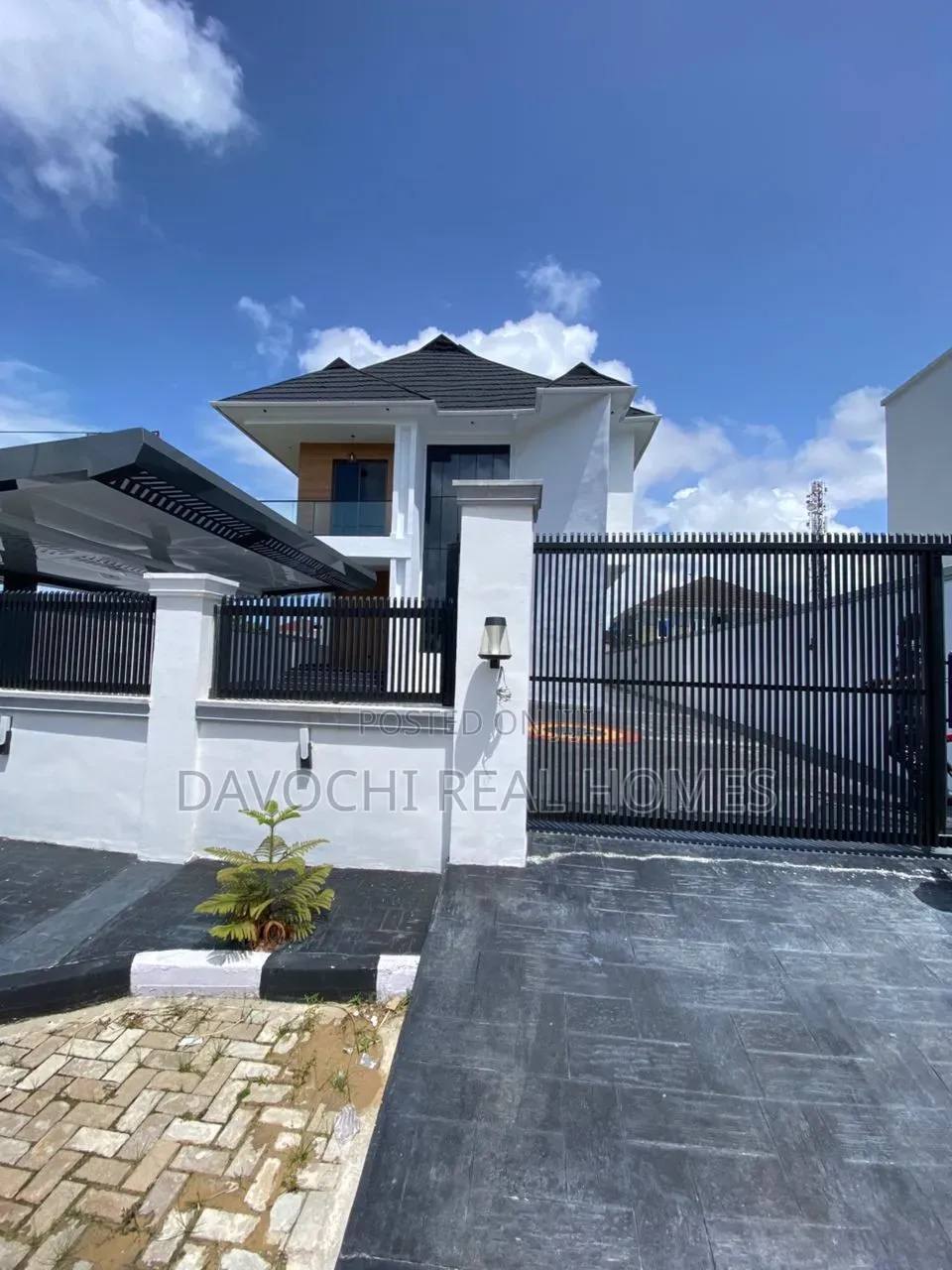 4bdrm Duplex in Sangotedo for sale in Sangotedo