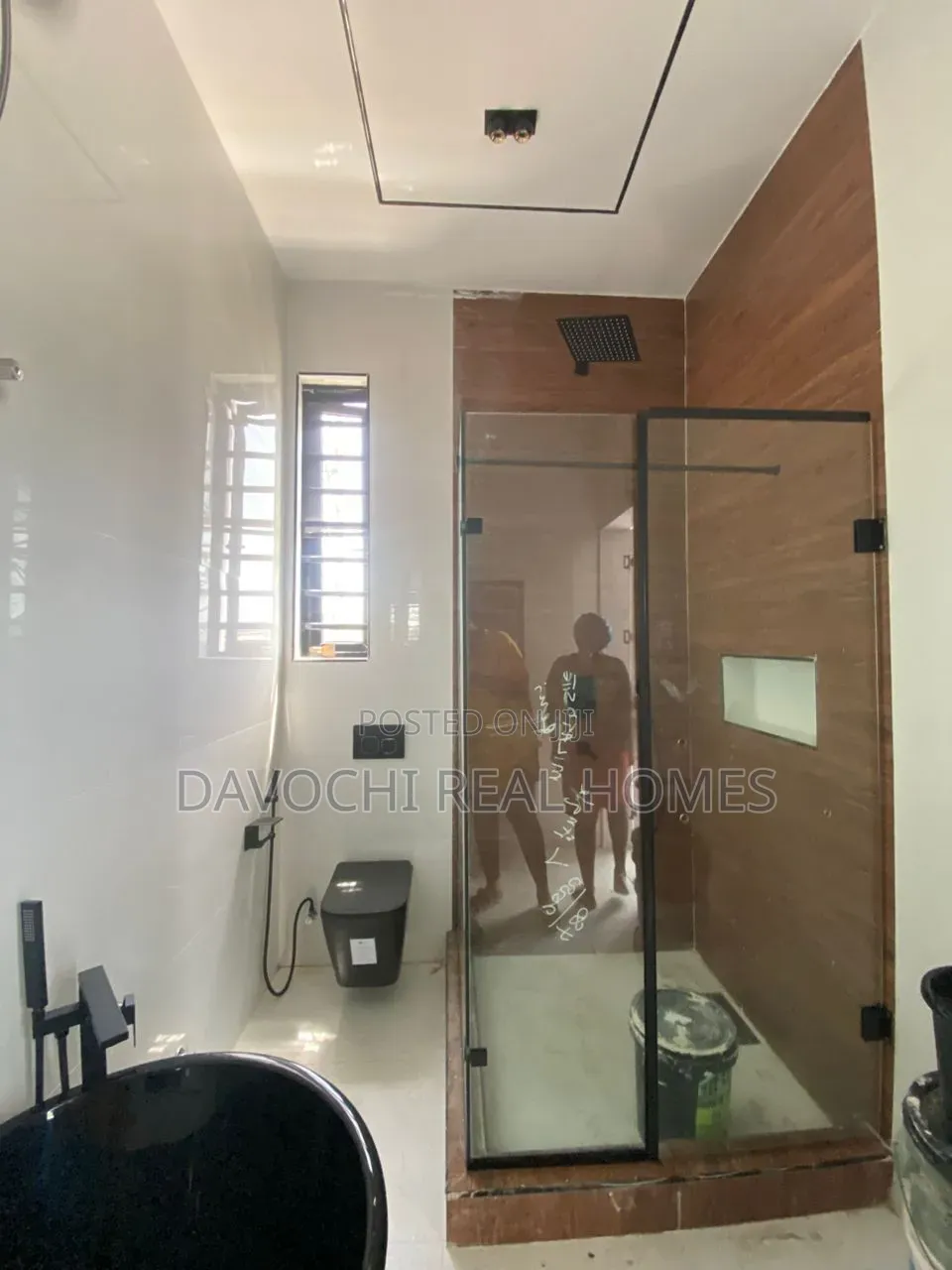 5bdrm Duplex in Sangotedo for sale in Sangotedo