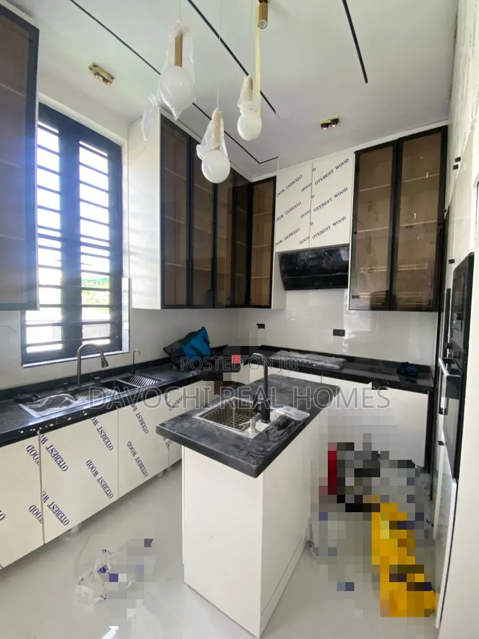 5bdrm Duplex in Sangotedo for sale in Sangotedo