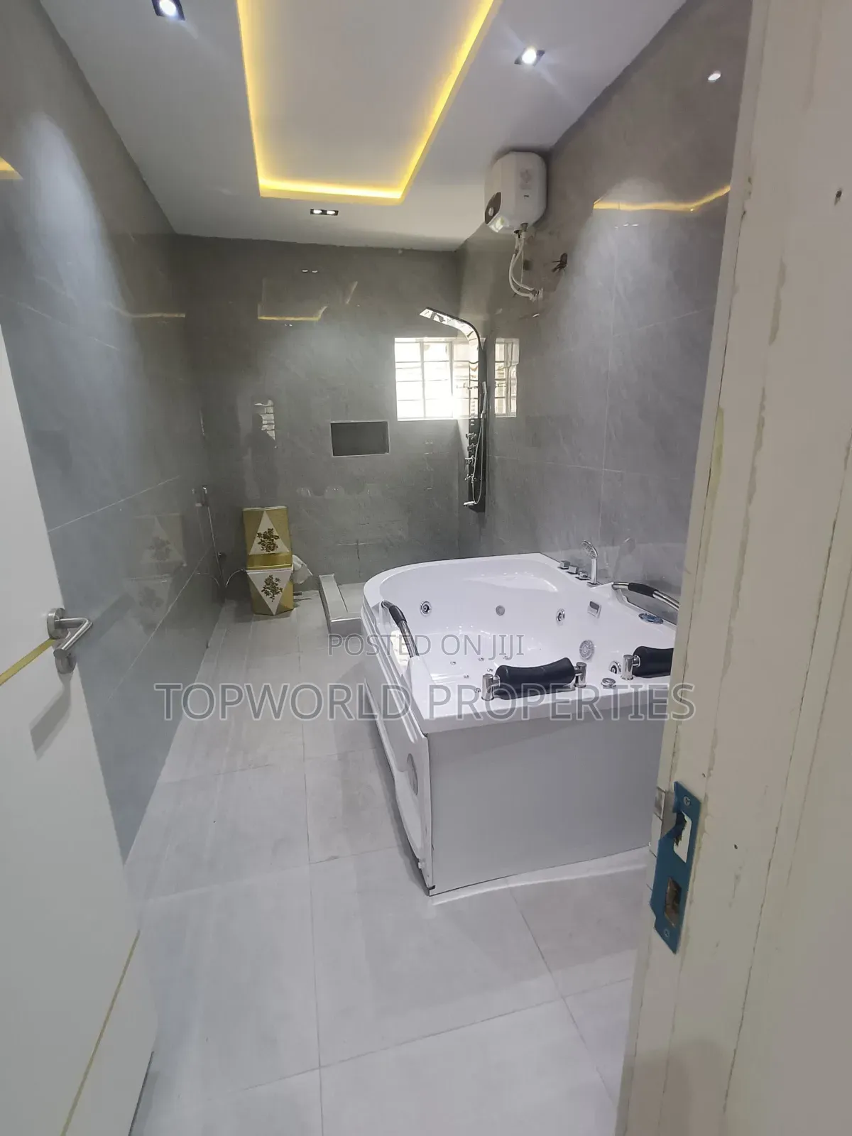 4bdrm Duplex in New Oko Oba for sale in New Oko Oba