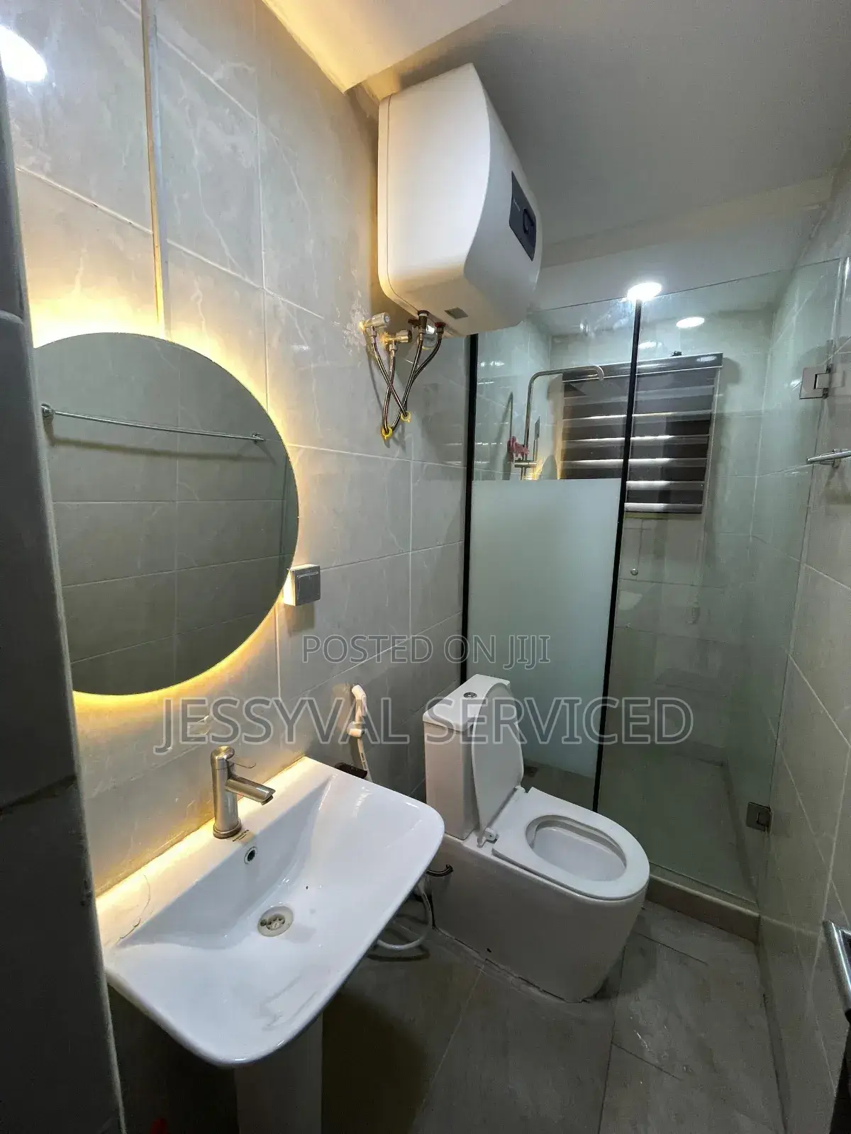 Brand New One Bedroom Luxury Serviced Apartment in Durumi