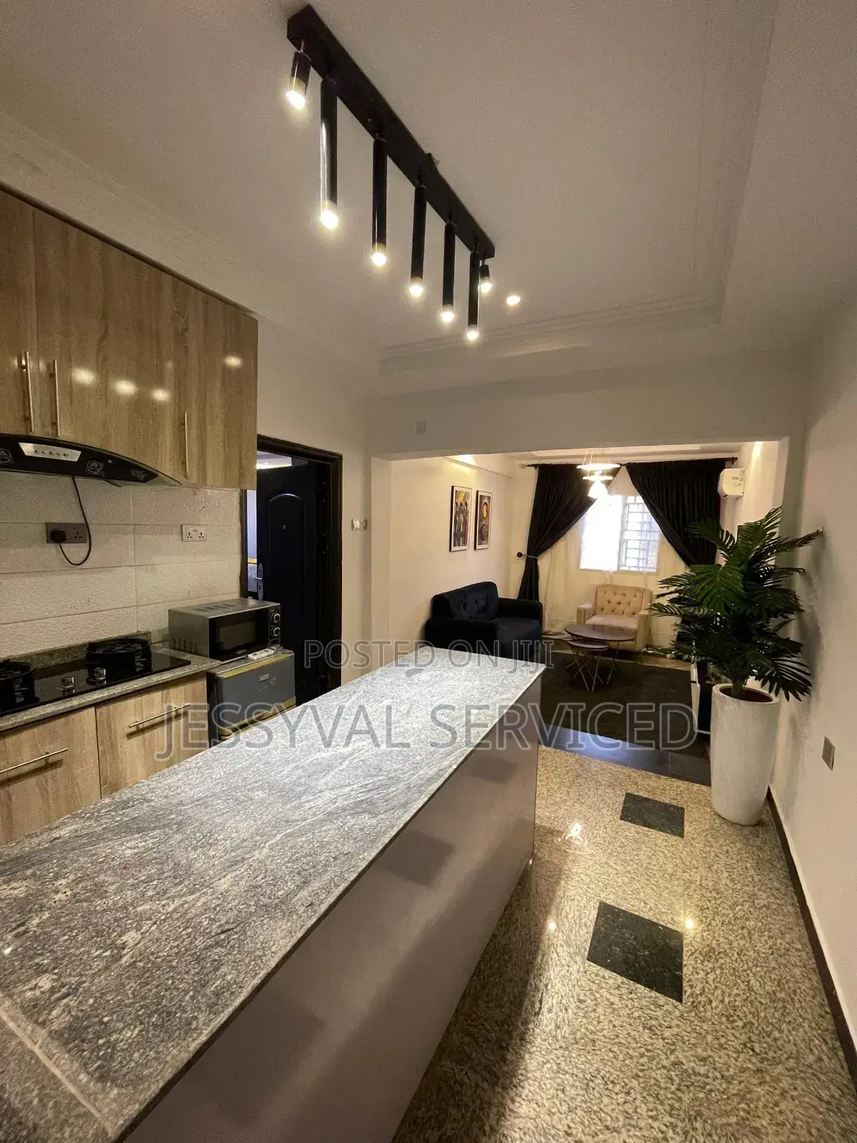 Brand New One Bedroom Luxury Serviced Apartment in Durumi