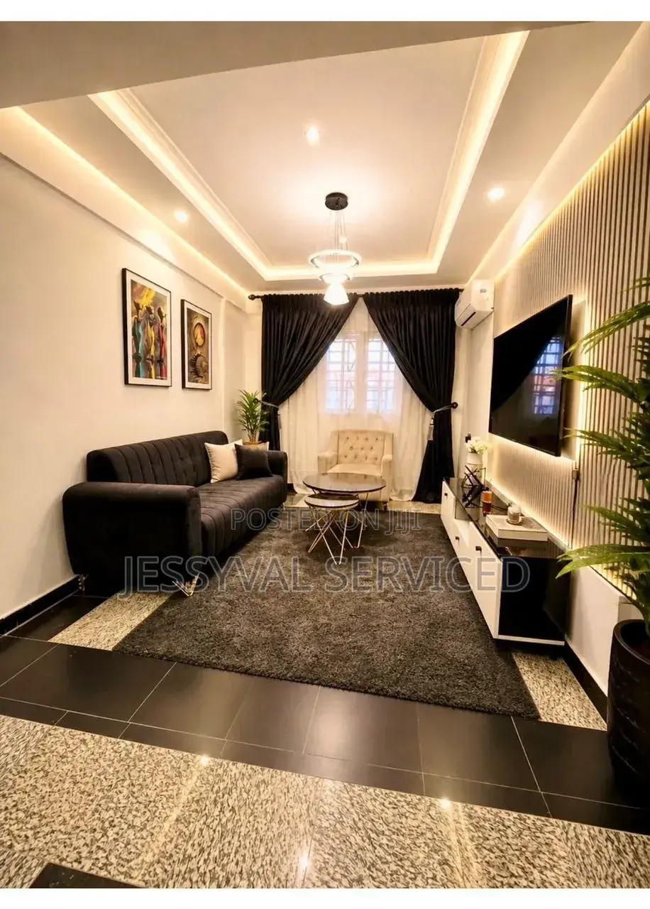 Brand New One Bedroom Luxury Serviced Apartment in Durumi