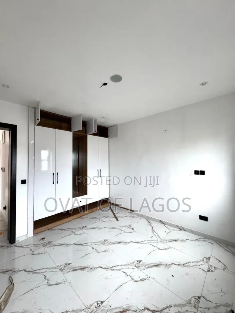2bdrm Apartment in Ikate for rent in Ikate